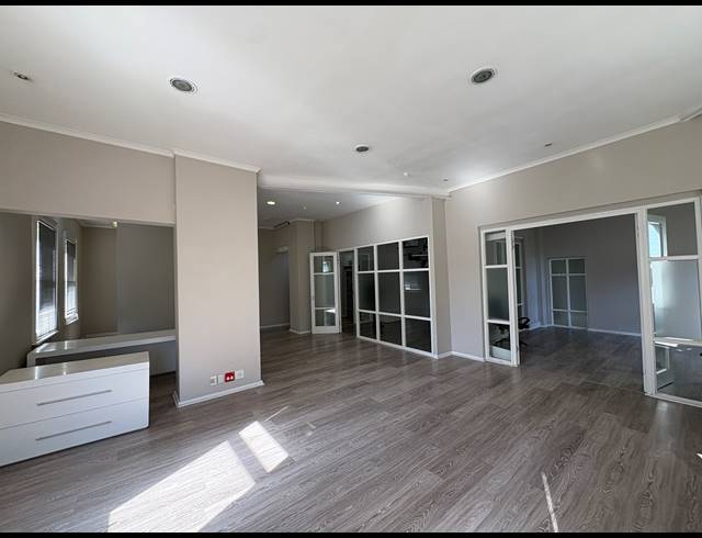 232M² OFFICE TO LET IN CAPE TOWN CITY CENTRE